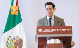México y Perú alistan reapertura de embajadas tras restablecer relaciones; canciller Velasco dialoga con ministro Espá