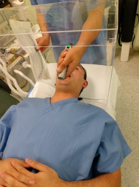 Mexicans design intubation box for patients with COVID-19