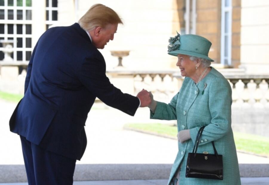 El mensaje secreto del broche de la Reina Isabel II para la visita de Donald Trump