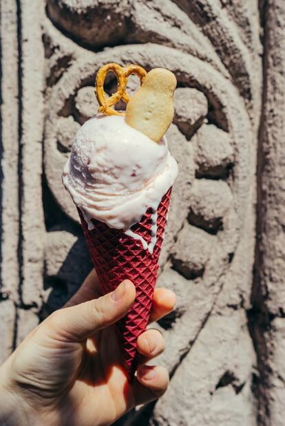 Prueba el helado de chocolate rosa