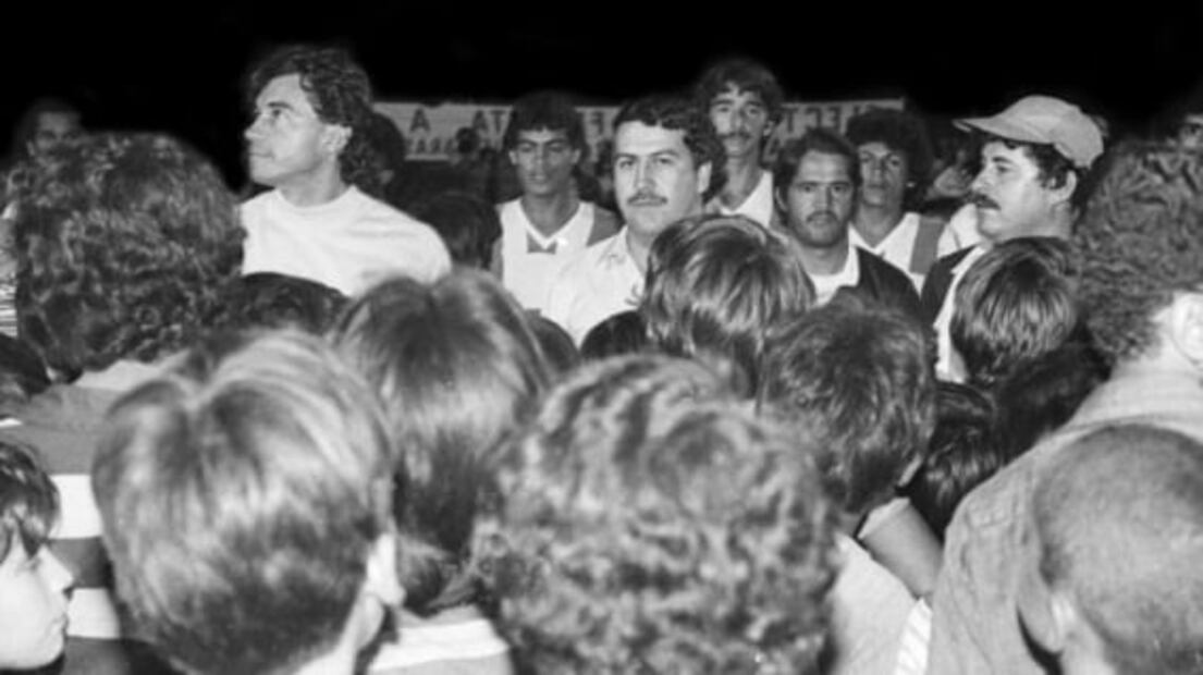 La historia del hombre que le tomó una foto dormido al capo Pablo Escobar