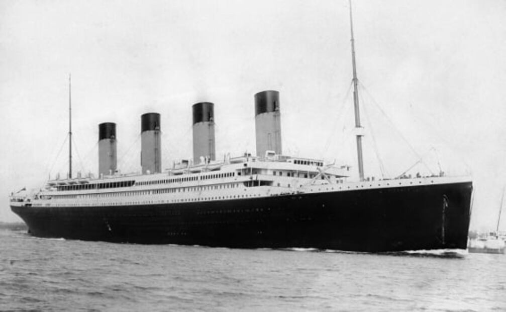¿Por cuánto le gana el actual barco de cruceros más grande del mundo al Titanic?
