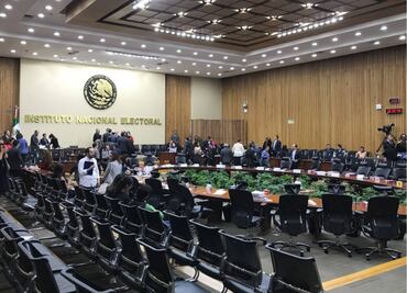 Cumplen AMLO, Meade y Anaya con fiscalización de precampañas: INE