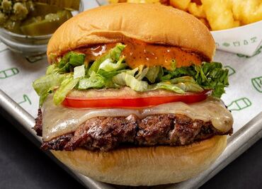 Esta hamburguesa con hormiga chicatana solo podrás comerla una vez en la vida