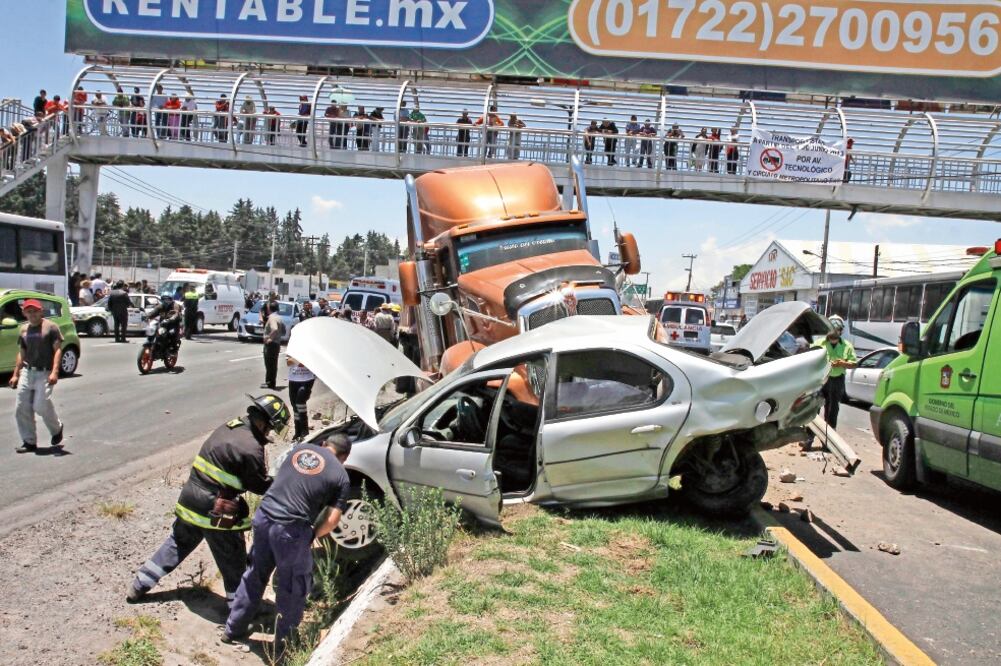 Según datos del Consejo Nacional para la Prevención de Accidentes (Conapra) 80% de los accidentes viales son por errores humanos prevenibles (ARCHIVO EL UNIVERSAL)