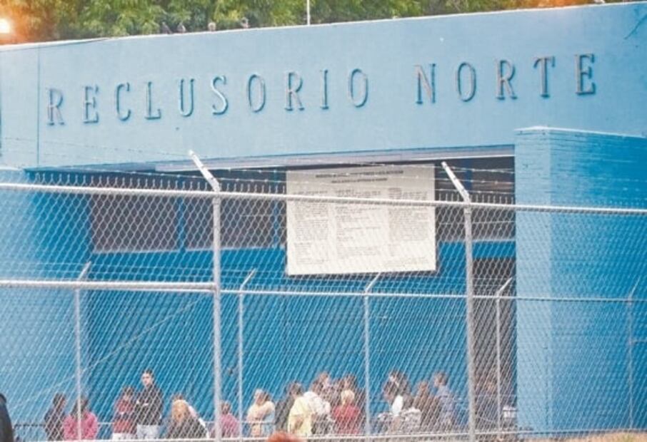 Eleazar Gómez se disculpa públicamente con todas las mujeres