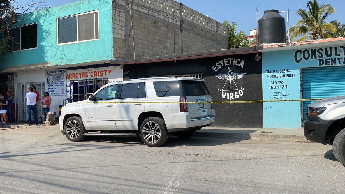 Camioneta donde viajaba el juez atacado. FOTO: Especial