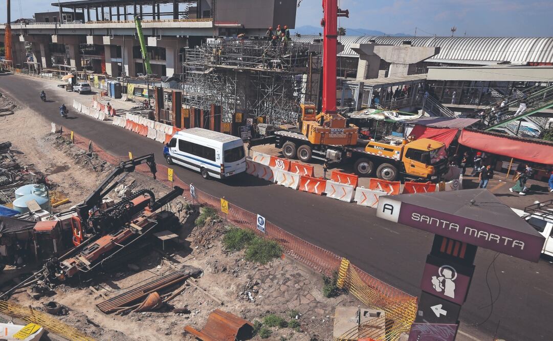 En la construcción intervienen el gobierno del Edomex y la SICT. Archivo El Universal