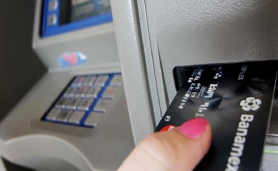 Evita ser víctima de fraude en cajeros automáticos