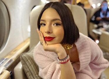 Ángela Aguilar hipnotiza a sus seguidores en total look de piel