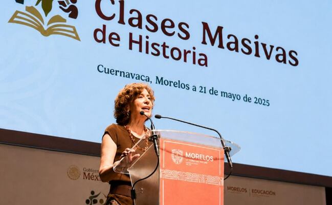 La Secretaría de Ciencia organiza clase masiva para enseñarle a niños la historia de la 4T
