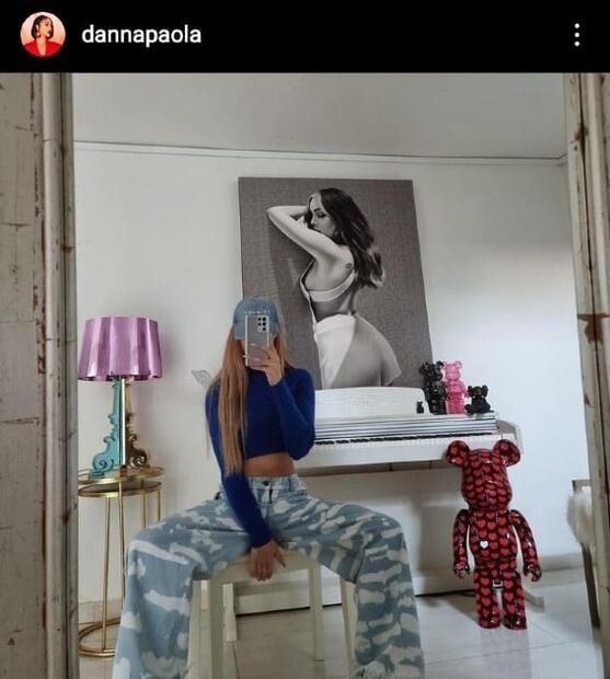 Danna Paola se une a la tendencia de la tanga visible