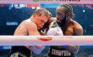 Canelo Álvarez quiere la revancha con Terence Crawford en septiembre del 2026, revela Eddy Reynoso