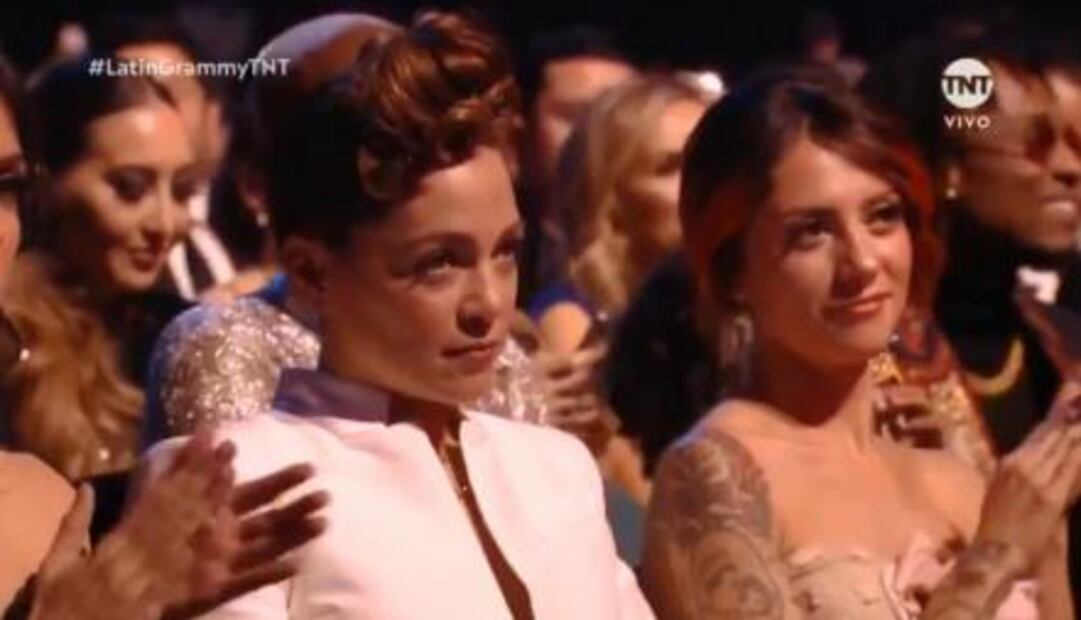 Fans aplauden reacción de Lafourcade ante Grammy de Maluma 