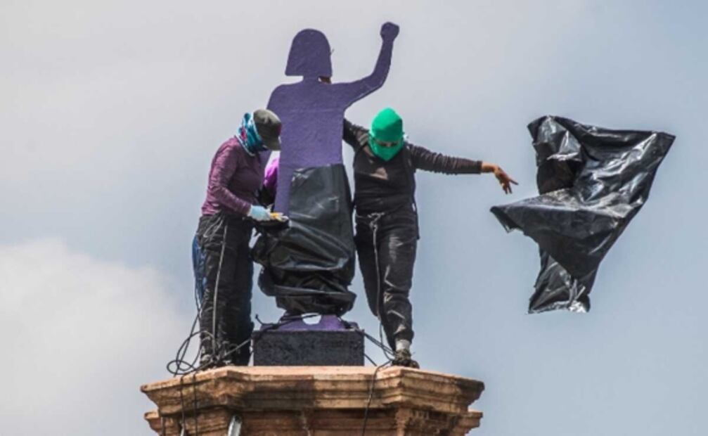 En medio de la "pausa" entre México y España, continúa la batalla contra los símbolos de la Conquista