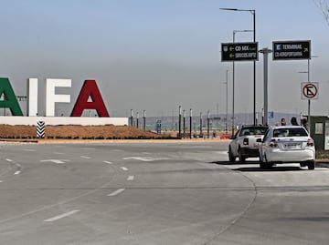 SAT y Aduanas supervisan en el AIFA combate a la evasión fiscal mediante plataformas de comercio electrónico