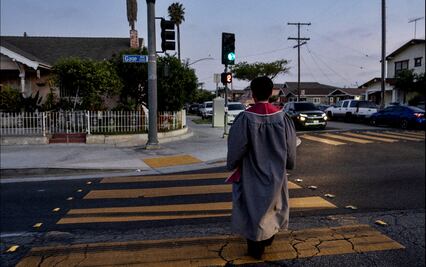FOTOS: Redadas migratorias de Trump siembran terror en graduaciones escolares de EU