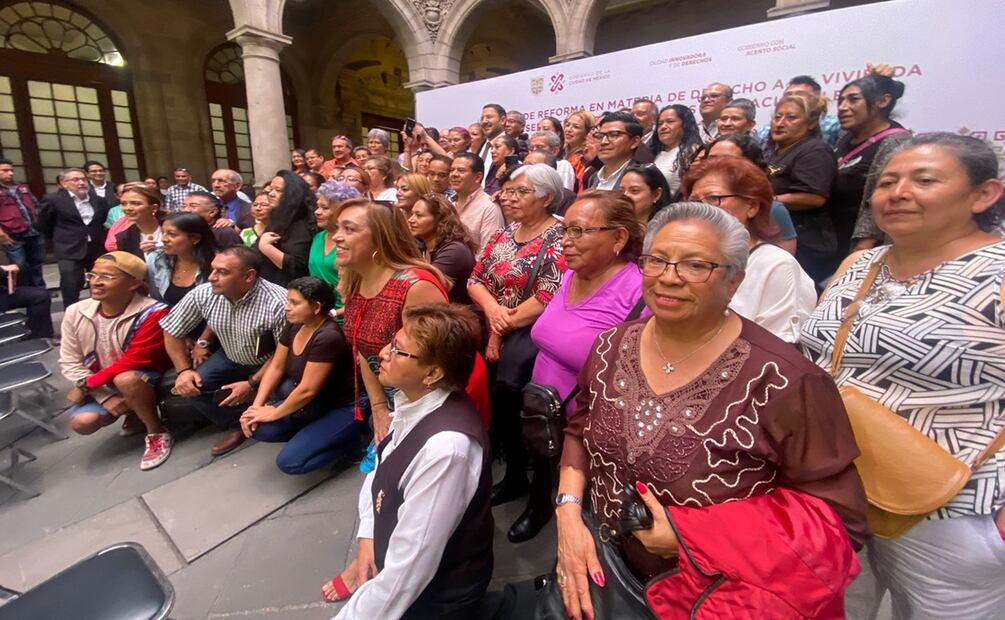 Martí Batres propone reforma para mejorar unidades habitacionales en las 16 alcaldías de la CDMX. Alberto Acosta
