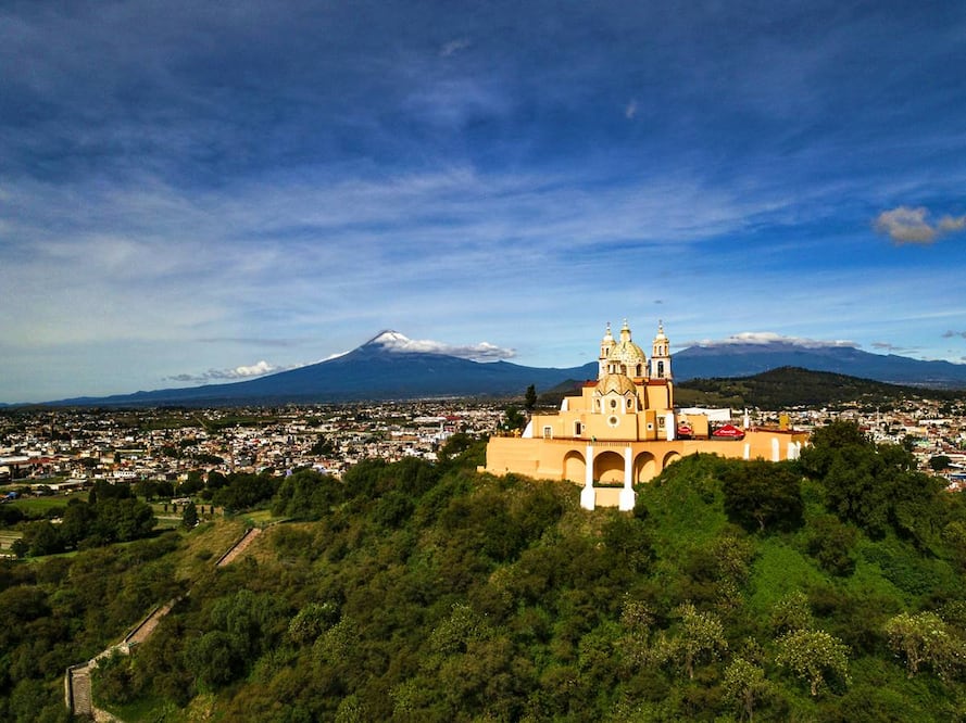 El Pueblo Mágico de Cholula tiene una gran variedad de bares y restaurantes. Foto: Unsplash