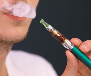 Suprema Corte declara constitucional la prohibición legal de vender cigarros electrónicos