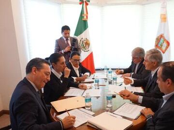 Claudia Sheinbaum y Alfredo del Mazo sostienen reunión en CDMX