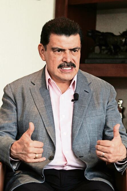 Francisco Olvera Ruiz (PRI) Gobernador de Hidalgo (GERMÁN GARCÍA. EL UNIVERSAL)