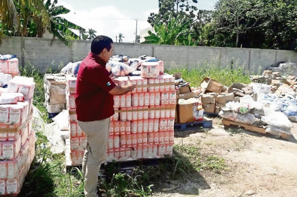Mafia. Según el ex trabajador, “cuando llega gente de oficinas centrales de Diconsa tapan los tiraderos” (SILVIA HERNÁNDEZ. EL UNIVERSAL)