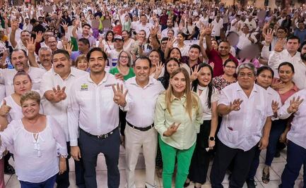 Carlos Peña Ortiz recibe su constancia de mayoría como presidente municipal 