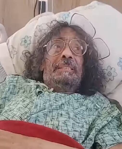 Javier Bátiz desde el hospital. Foto: Vía Facebook.