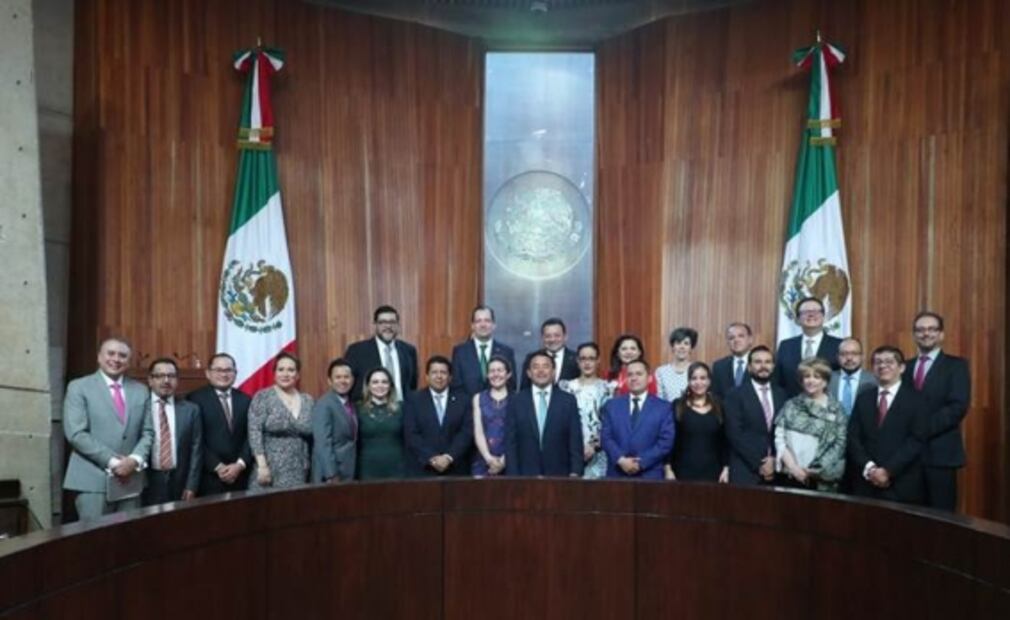 Llaman a nuevos magistrados a ejercer con austeridad, mesura y compromiso social