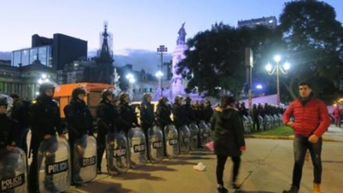 Debate sobre el aborto divide al Congreso argentino