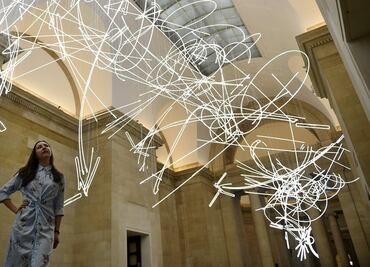 Antiguo guardia de seguridad de la Tate expone en museo