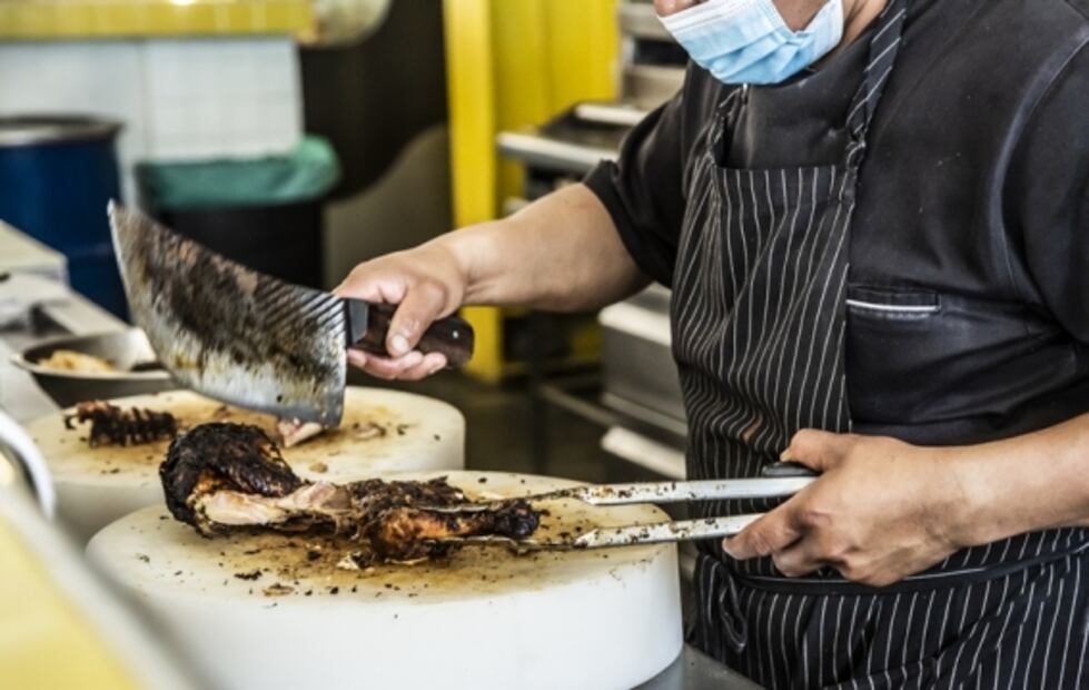 Por estas razones el pollo asado está de moda