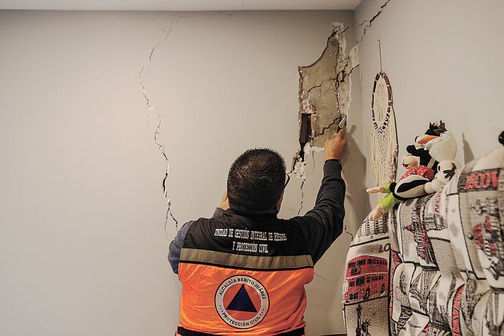 “Enjambre” de cuatro microsismos estremece a la CDMX