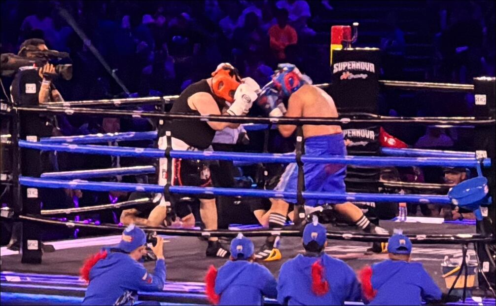 Franco Escamilla no tuvo oponente y derrotó al Escorpión Dorado en el Palacio de los Deportes, en Supernova Orígenes / FOTO: Edgar Enríquez - EL UNIVERSAL