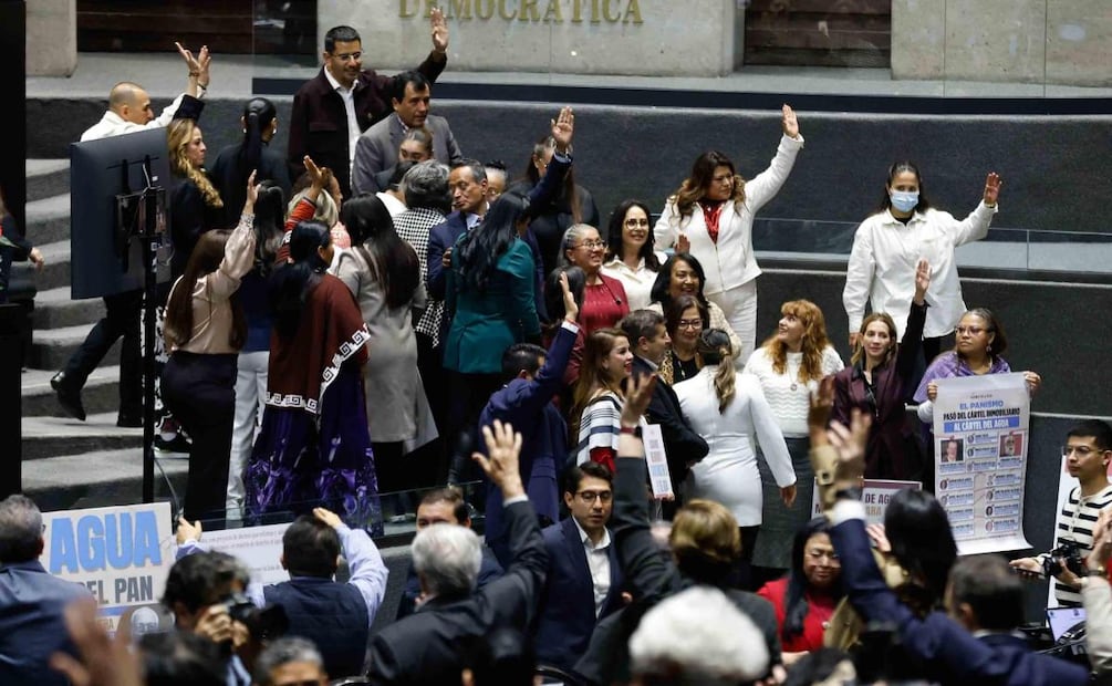 Aprueban en lo general la ley de aguas en el pleno de la Cámara de Diputados (03/12/2025). Foto: Diego Simón Sánchez / EL UNIVERSAL