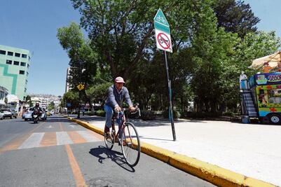 Frenan a ciclistas en el Estado de México