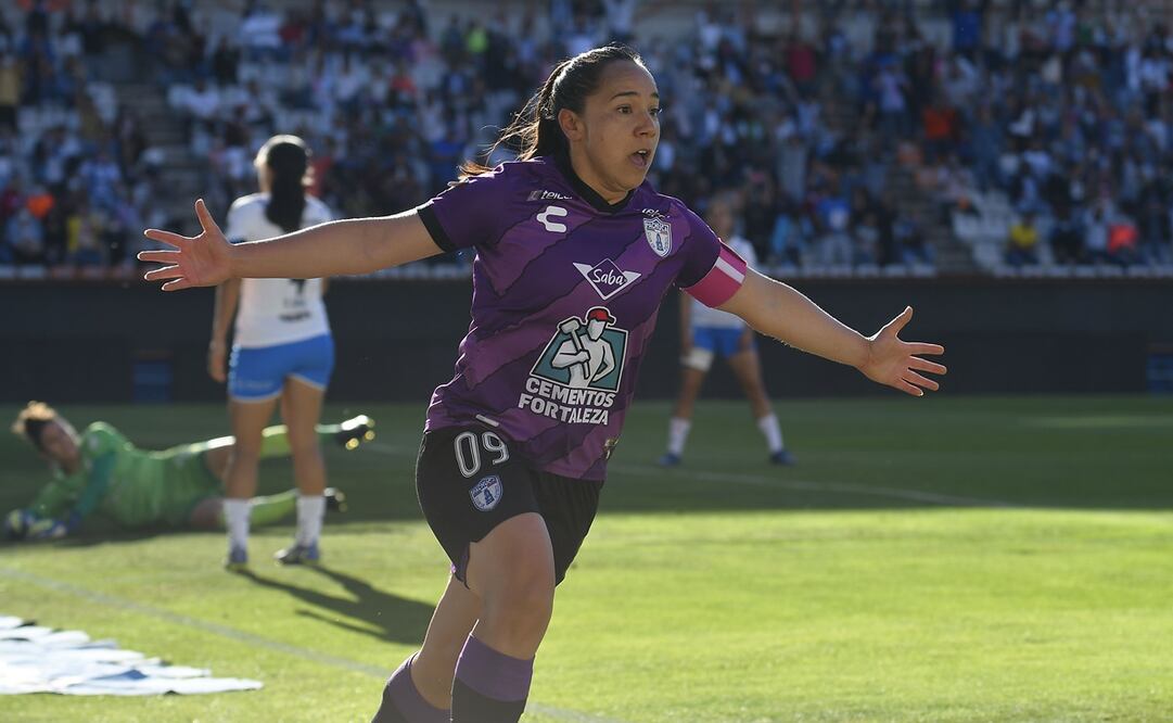 Charlyn Corral, con impresionante doblete, adelanta a las Tuzas sobre Rayadas / FOTO: IMAGO7