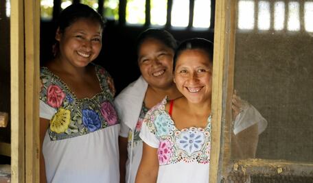 Comunidades mayas crean experiencias turísticas