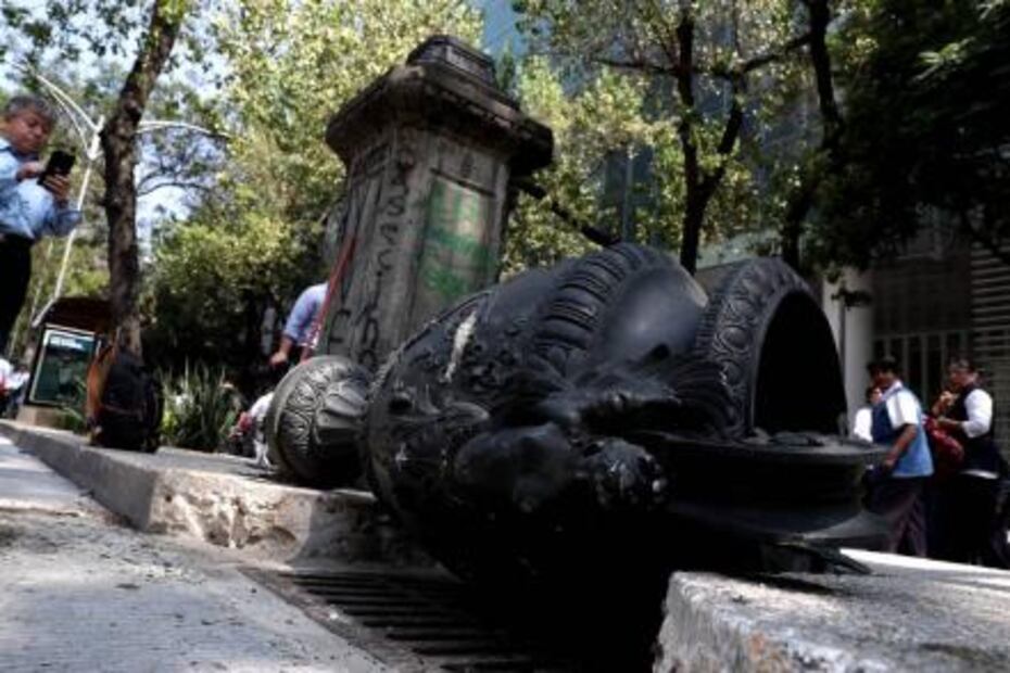 ¿Y dónde quedó el jarrón histórico de Reforma?