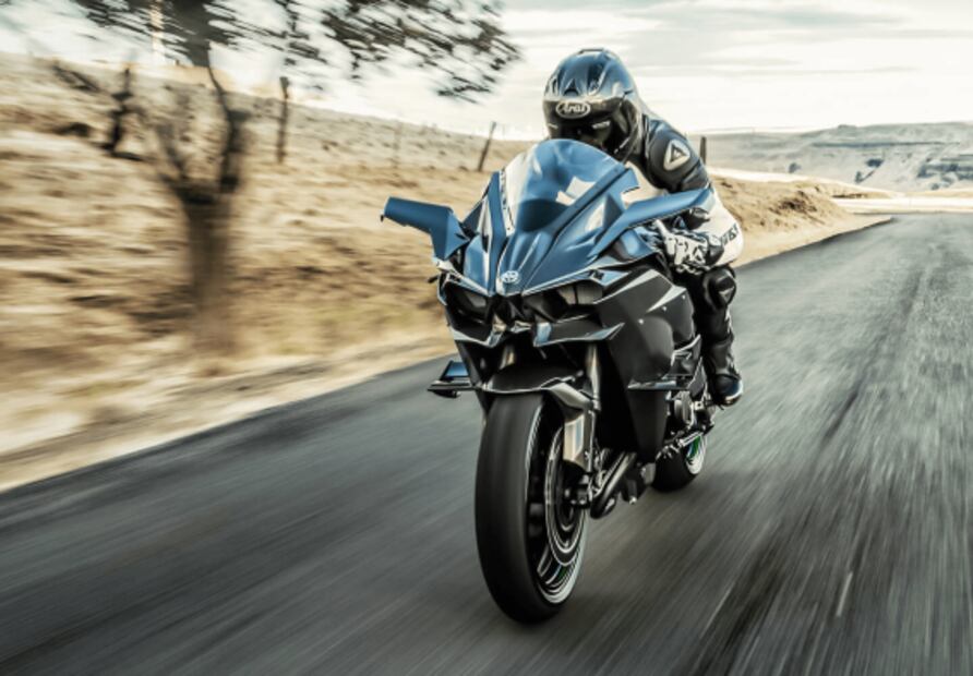 Qué llantas de moto son mejores para las lluvias