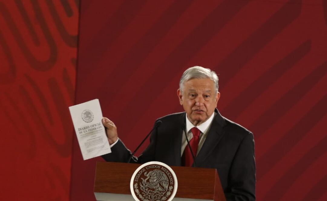 El mandatario considera que se deben adoptar nuevos modelos de justicia transicional. Foto: Carlos Mejía Rosas/EL UNIVERSAL 