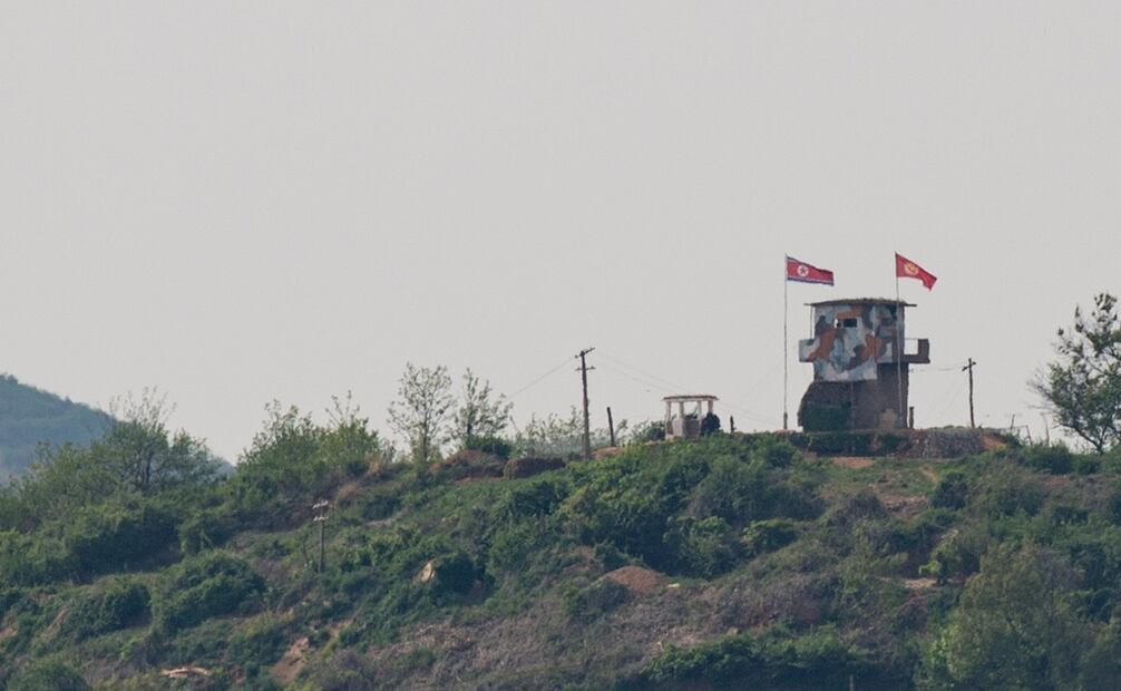 Corea del Norte comenzó a emitir ruidos inquietantes a lo largo de la frontera con su vecino del sur. Foto: EFE