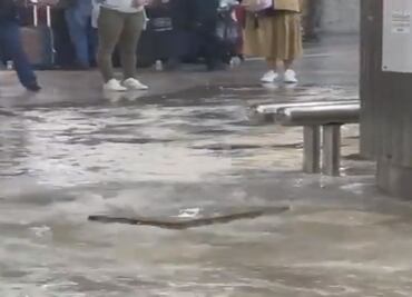 Desazolvan aeropuerto de la CDMX tras de inundación en Terminal 1