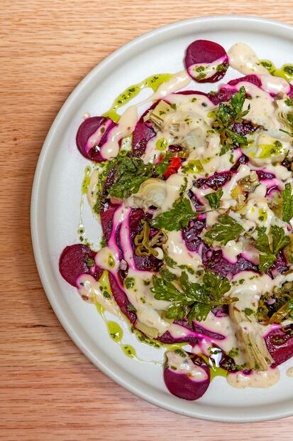 Carpaccio de betabel y alcachofa