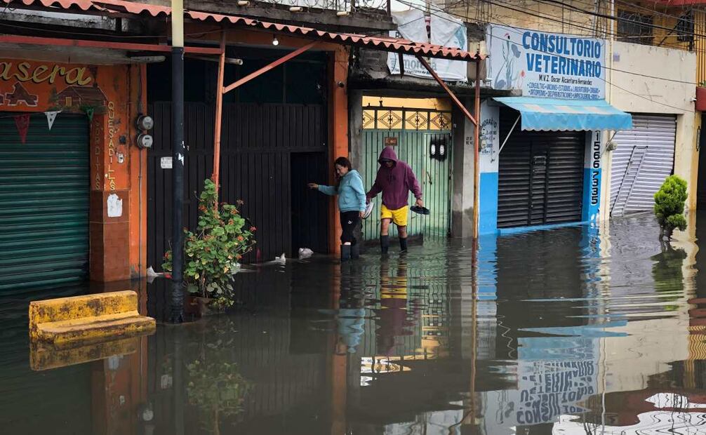Lluvias azotan a Iztapalapa; al menos mil 66 viviendas están afectadas por severas inundaciones, informa alcaldía (28/09/2025). Foto: Diego Simón / EL UNIVERSAL