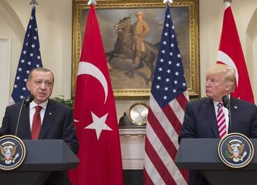Presidente de Turquía tiró a la basura carta con amenazas de Trump, revela diario