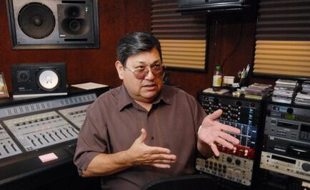 Padre de Selena demanda por serie de tv