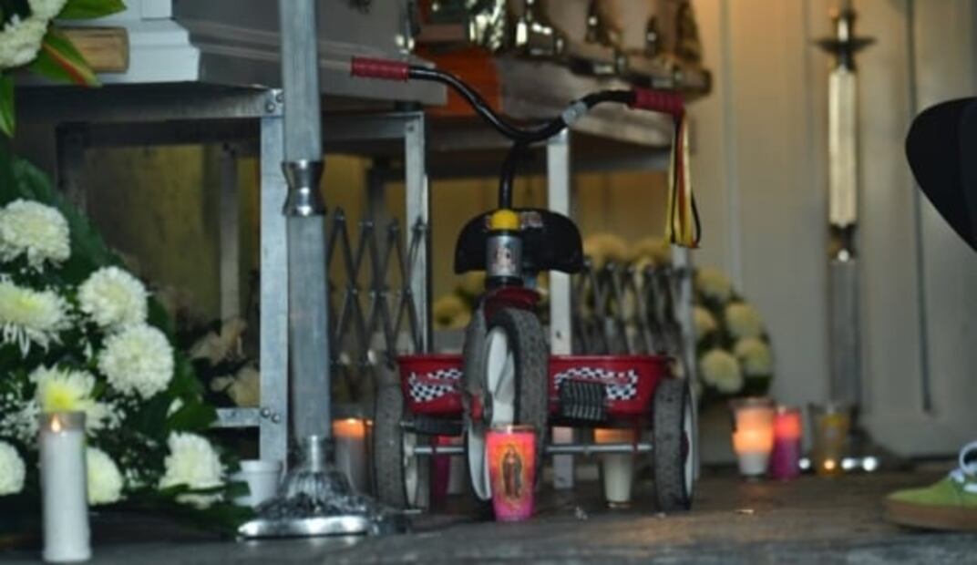 Velan a Paola y su hijo Dilan, víctimas del derrumbe en Cerro del Chiquihuite