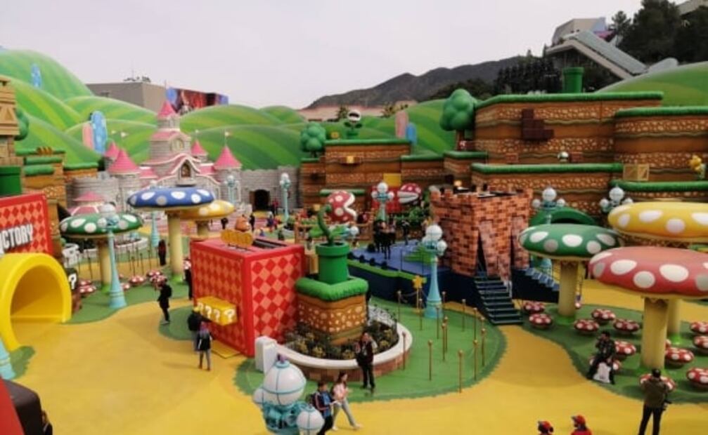 Mario Bros. abre su tubería en California